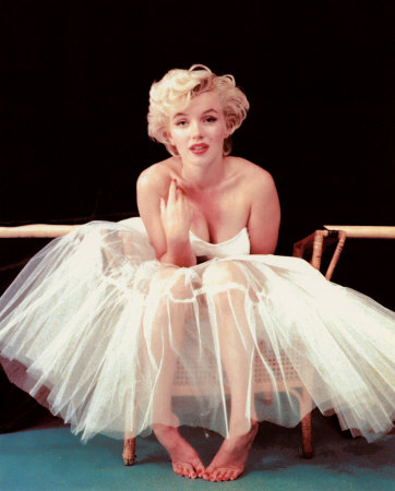 marilyn monroe hairstyles. Marilyn Monroe